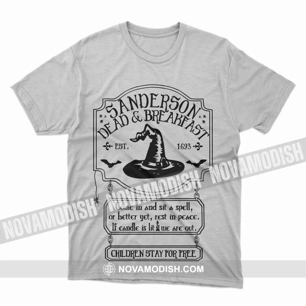 Woman T-Shirt Halloween Sanderson Classic T-Shirt