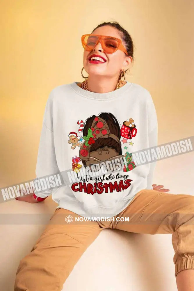 Woman T-Shirt A Girl Who Loves Christmas Christmas Hoodie Gift For T-Shirt